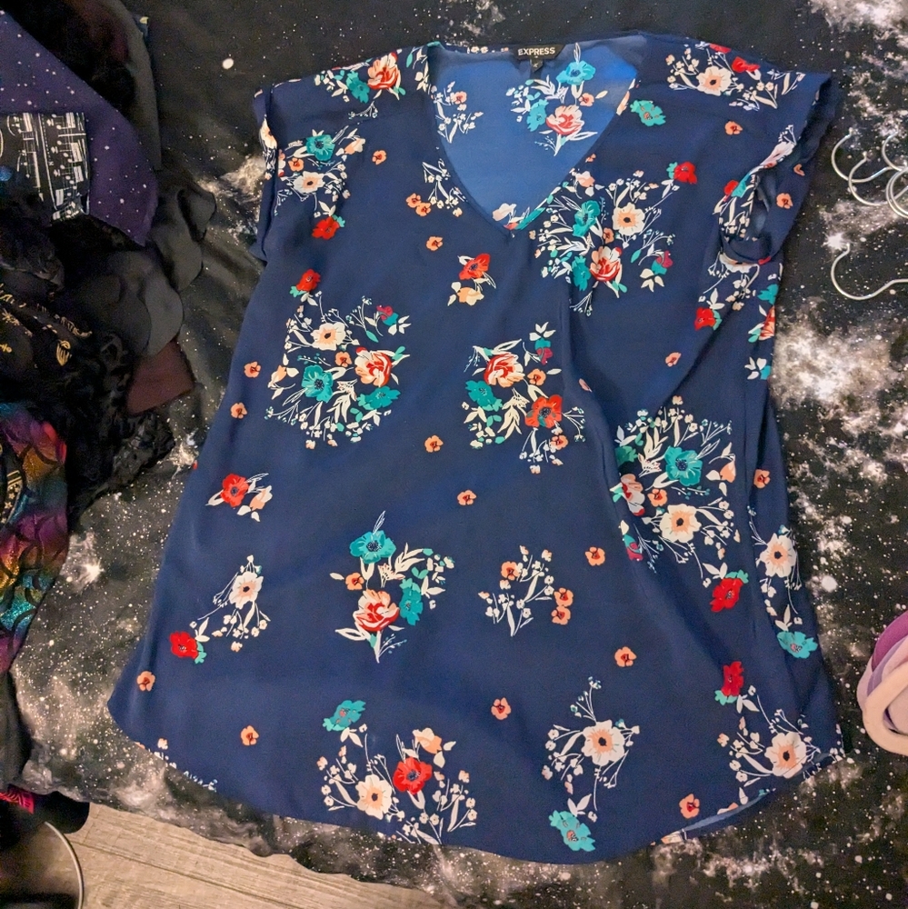 Express floral half zip top